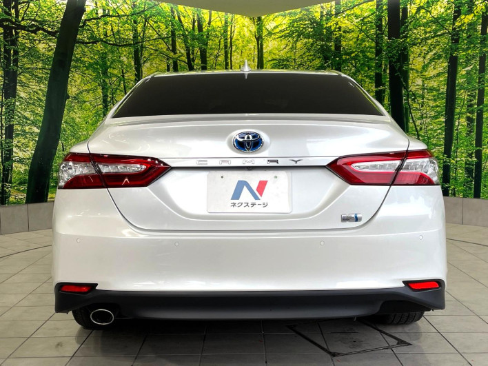 2020 Toyota Camry 6AA-AXVH70 (UW-6a126b64f0e8a)[17]