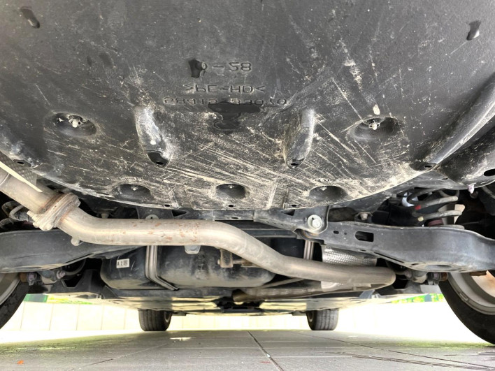 2020 Toyota Camry 6AA-AXVH70 (UW-6a126b64f0e8a)[9]
