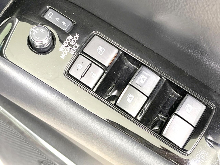2020 Toyota Alphard Hybrid 6AA-AYH30W (UW-6a126b66b0fd3)[9]