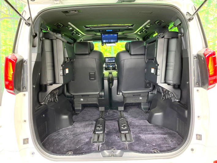 2020 Toyota Alphard Hybrid 6AA-AYH30W (UW-6a126b66b0fd3)[25]