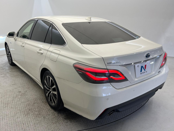 2020 Toyota Crown Hybrid 6AA-AZSH20 (UW-6a126b6a95089)[26]