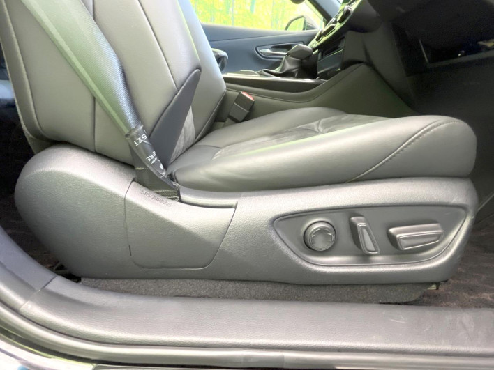 2021 Toyota Crown Hybrid 6AA-AZSH20 (UW-6a126b6aab243)[16]