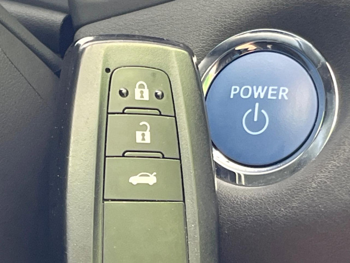 2021 Toyota Crown Hybrid 6AA-AZSH20 (UW-6a126b6aab243)[18]