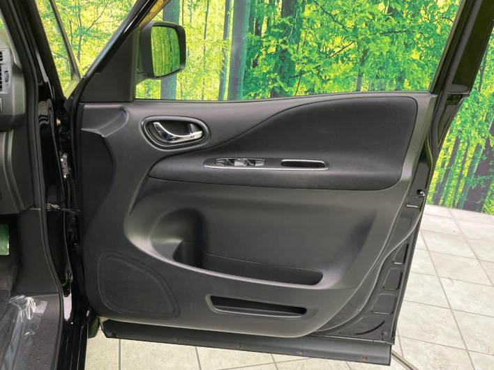 2011 Nissan Serena DBA-C26 (UW-6a126b8f87d43)[12]