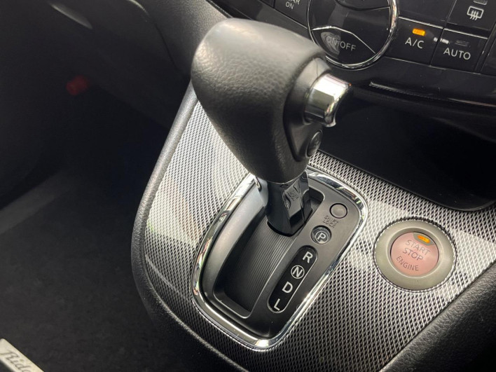 2011 Nissan Serena DBA-C26 (UW-6a126b8f87d43)[22]