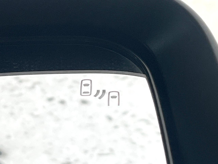 2021 Mitsubishi Delica D:5 3DA-CV1W (UW-6a126b927392f)[14]