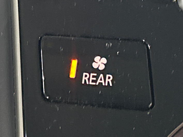 2024 Mitsubishi Delica D:5 3DA-CV1W (UW-6a126b962c9aa)[20]