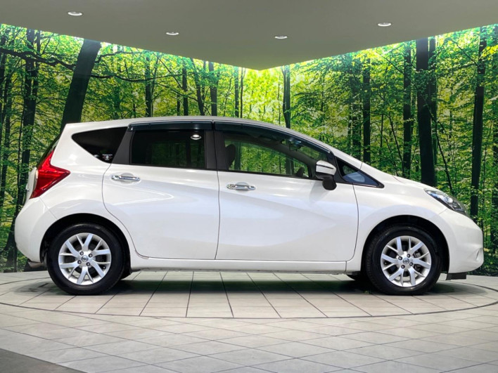 2015 Nissan Note DBA-E12 (UW-6a126ba08cb90)[11]