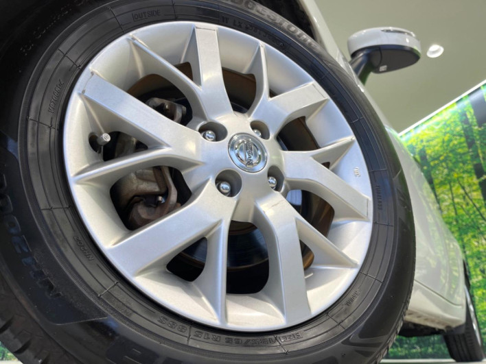 2015 Nissan Note DBA-E12 (UW-6a126ba08cb90)[18]