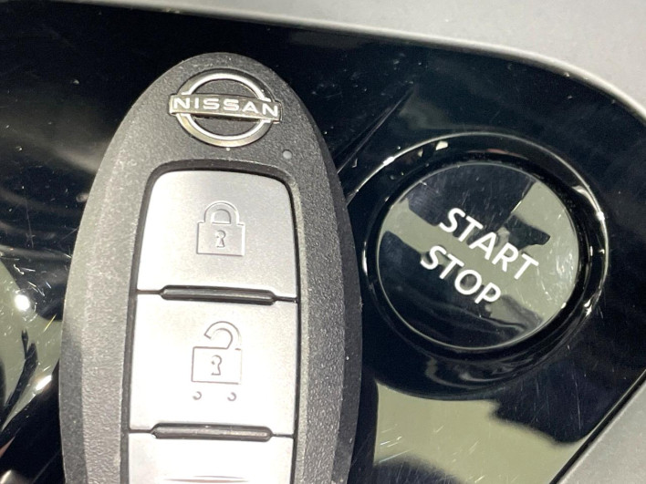2022 Nissan Note 6AA-E13 (UW-6a126ba867dec)[23]