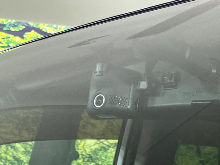 2011 Nissan Serena DBA-FNC26 (UW-6a126badf190b)[4]