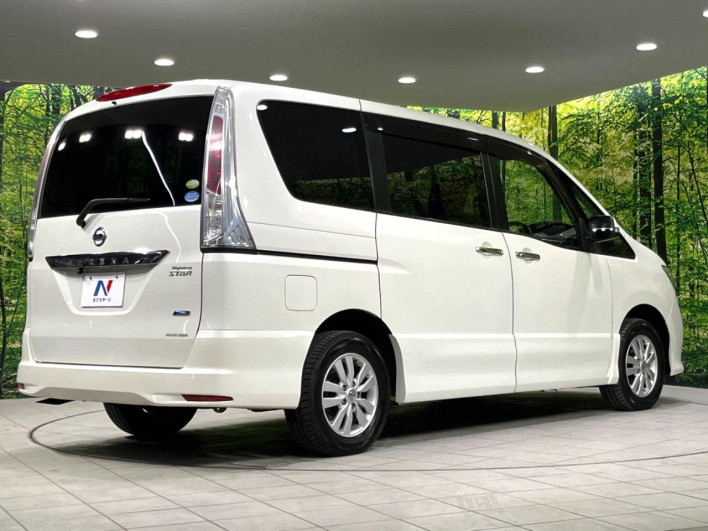 2011 Nissan Serena DBA-FNC26 (UW-6a126badf190b)[29]