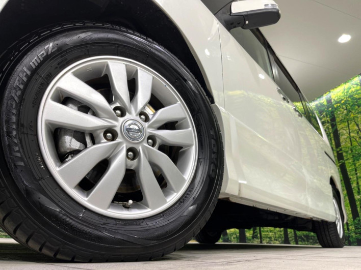 2011 Nissan Serena DBA-FNC26 (UW-6a126badf190b)[8]