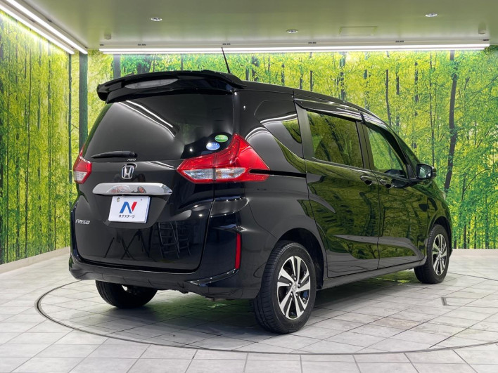 2017 Honda Freed DBA-GB6 (UW-6a126bb12cc66)[21]