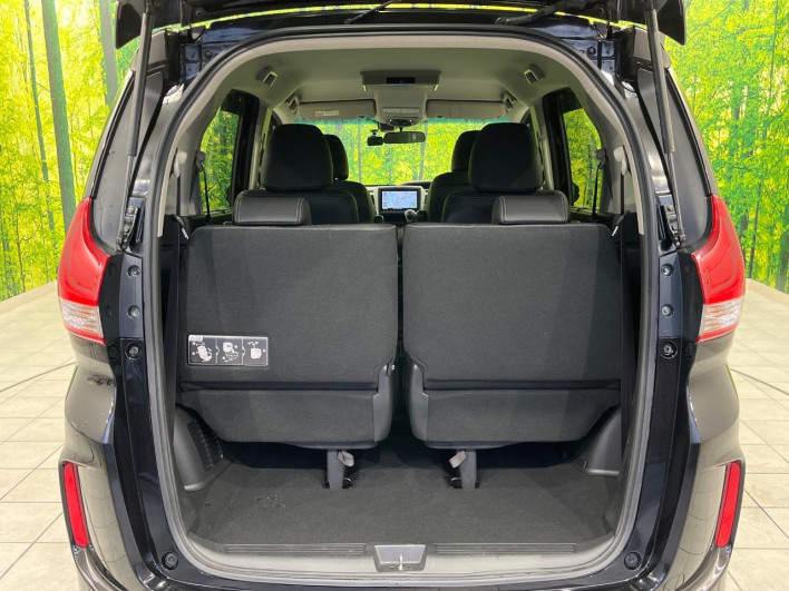 2017 Honda Freed DBA-GB6 (UW-6a126bb12cc66)[28]