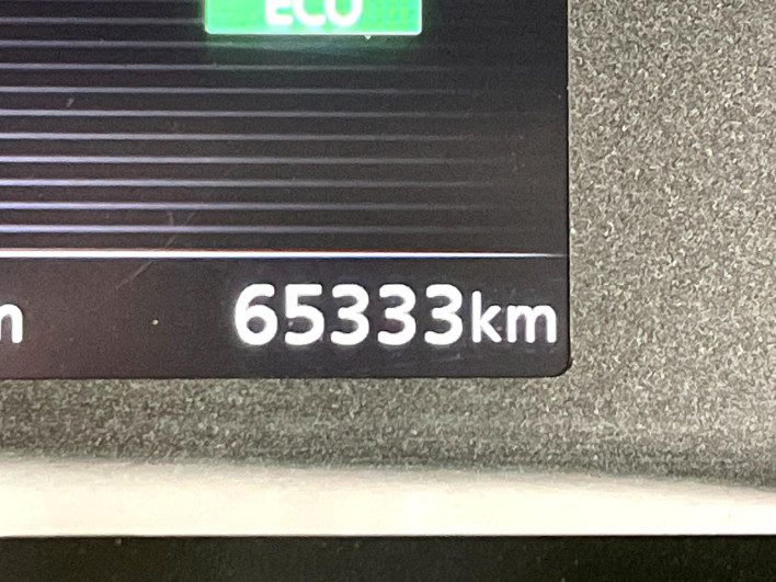 2017 Nissan Serena DAA-GFC27 (UW-6a126bb9e0c30)[2]