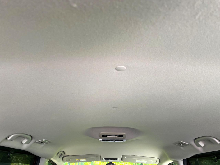 2017 Nissan Serena DAA-GFC27 (UW-6a126bb9e0c30)[17]