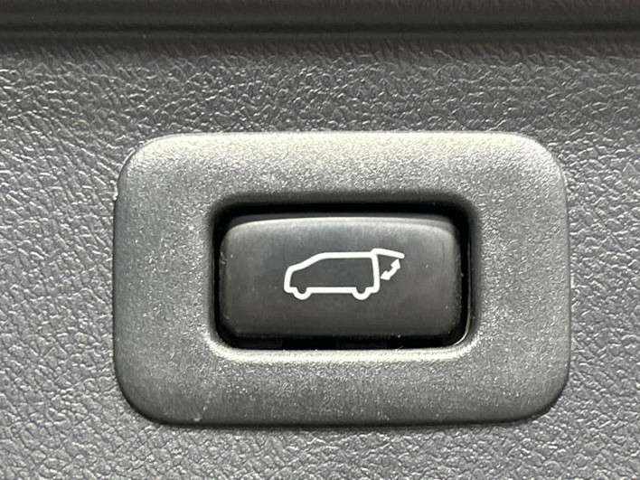 2016 Toyota Vellfire DBA-GGH35W (UW-6a126bbfdde0e)[8]
