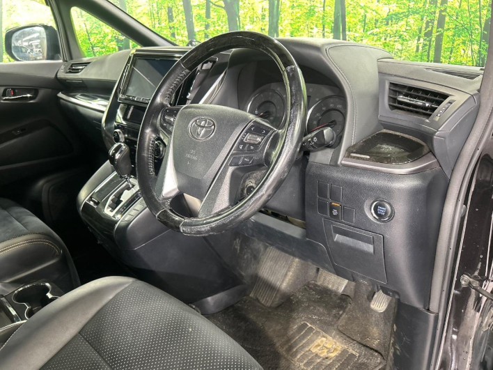 2016 Toyota Vellfire DBA-GGH35W (UW-6a126bbfdde0e)[17]