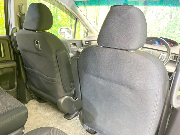 2014 Honda Freed hybrid DAA-GP3 (UW-6a126bc25d98f)[28]