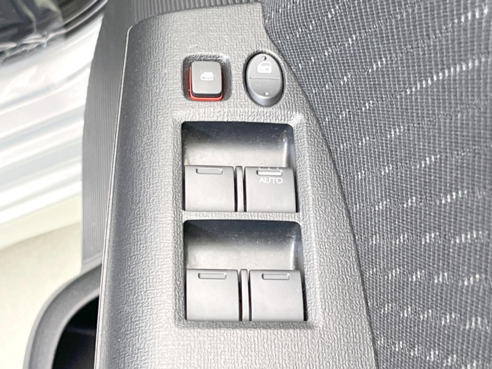 2014 Honda Freed hybrid DAA-GP3 (UW-6a126bc25d98f)[29]