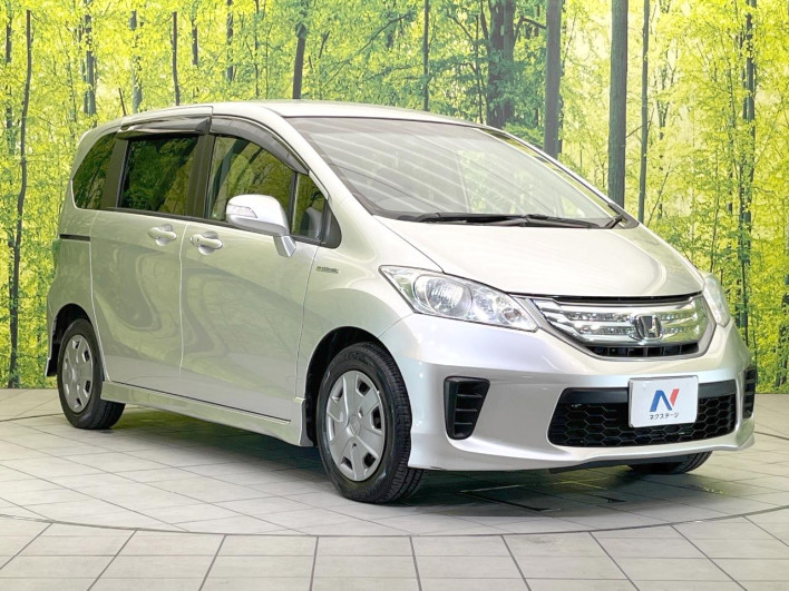 2014 Honda Freed hybrid DAA-GP3 (UW-6a126bc25d98f)[7]