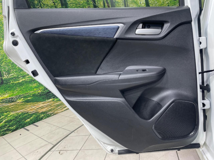 2016 Honda SHUTTLE DAA-GP7 (UW-6a126bc4c68f1)[24]