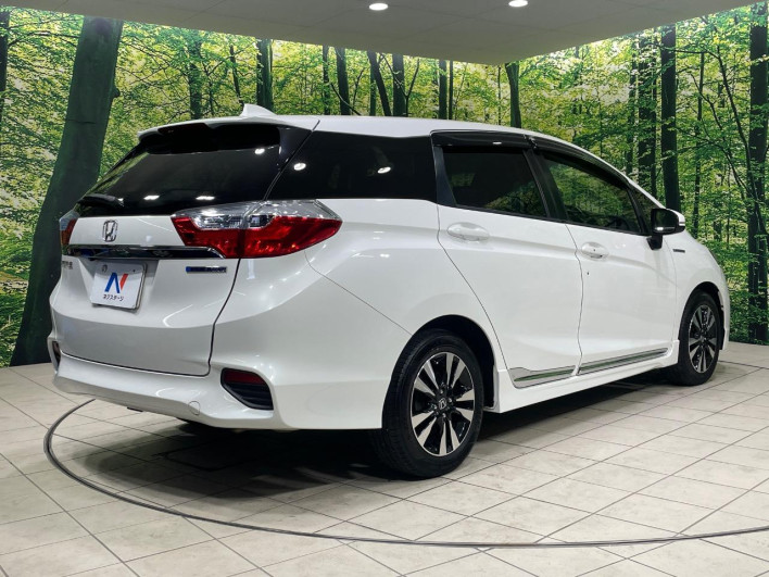 2016 Honda SHUTTLE DAA-GP7 (UW-6a126bc4c68f1)[16]
