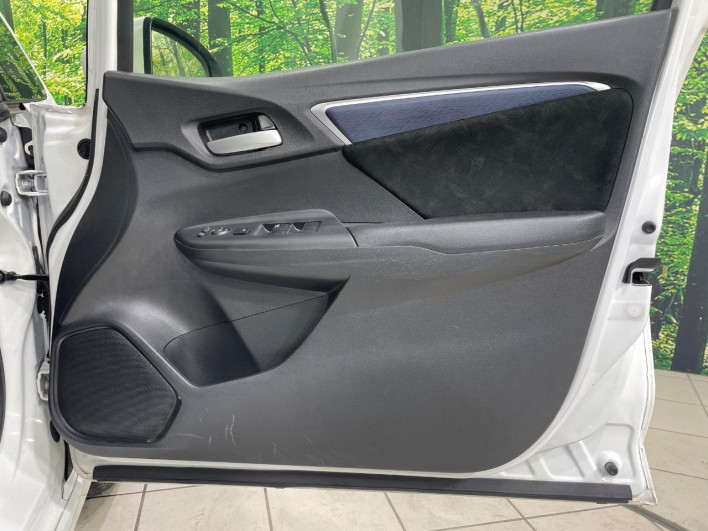 2016 Honda SHUTTLE DAA-GP7 (UW-6a126bc4c68f1)[22]
