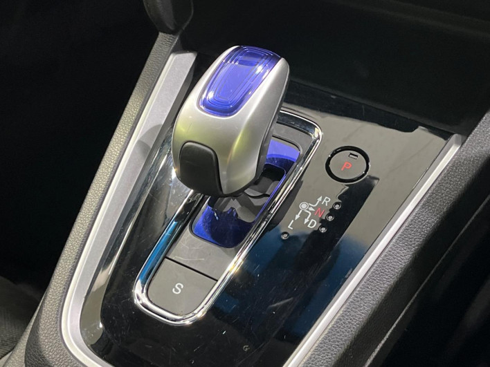 2017 Honda SHUTTLE DAA-GP8 (UW-6a126bc510c22)[16]