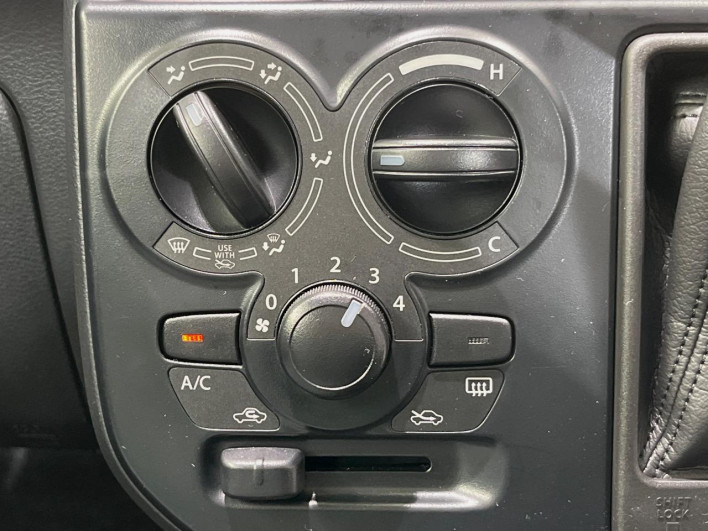 2016 Suzuki Alto DBA-HA36S (UW-6a126bd595ae1)[29]