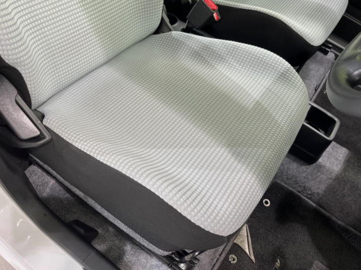 2016 Suzuki Alto DBA-HA36S (UW-6a126bd595ae1)[15]