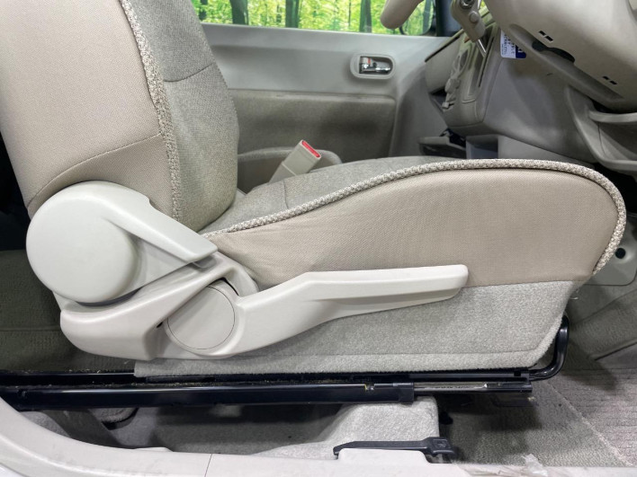 2016 Suzuki ALTO Lapin DBA-HE33S (UW-6a126bddba096)[21]