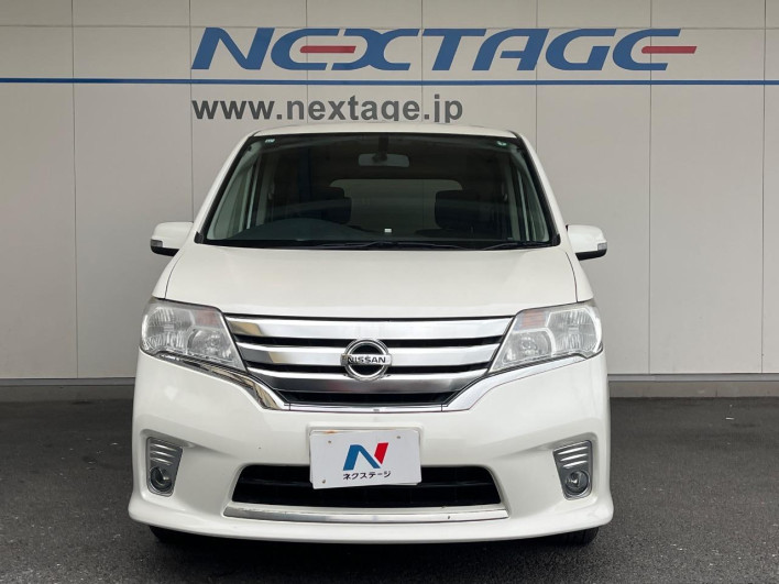 2013 Nissan Serena DAA-HFC26 (UW-6a126be13b921)[11]