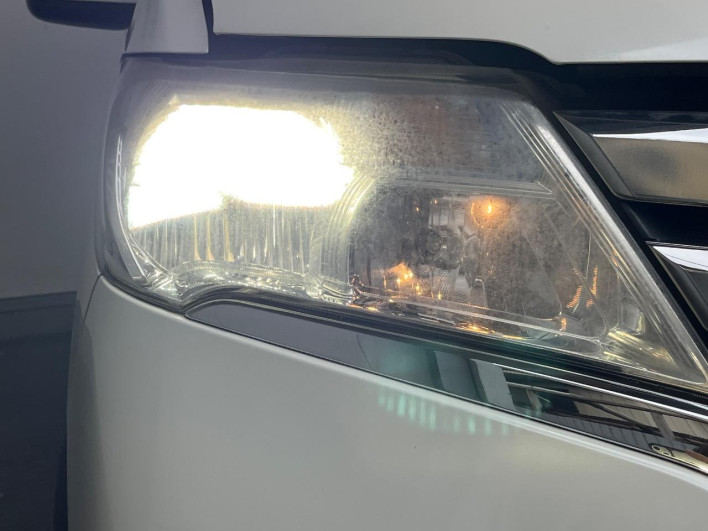 2013 Nissan Serena DAA-HFC26 (UW-6a126be13b921)[4]