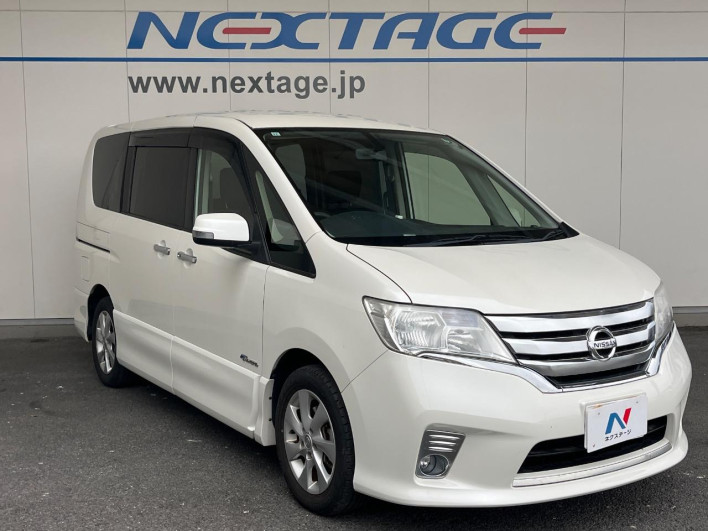 2013 Nissan Serena DAA-HFC26 (UW-6a126be13b921)[10]