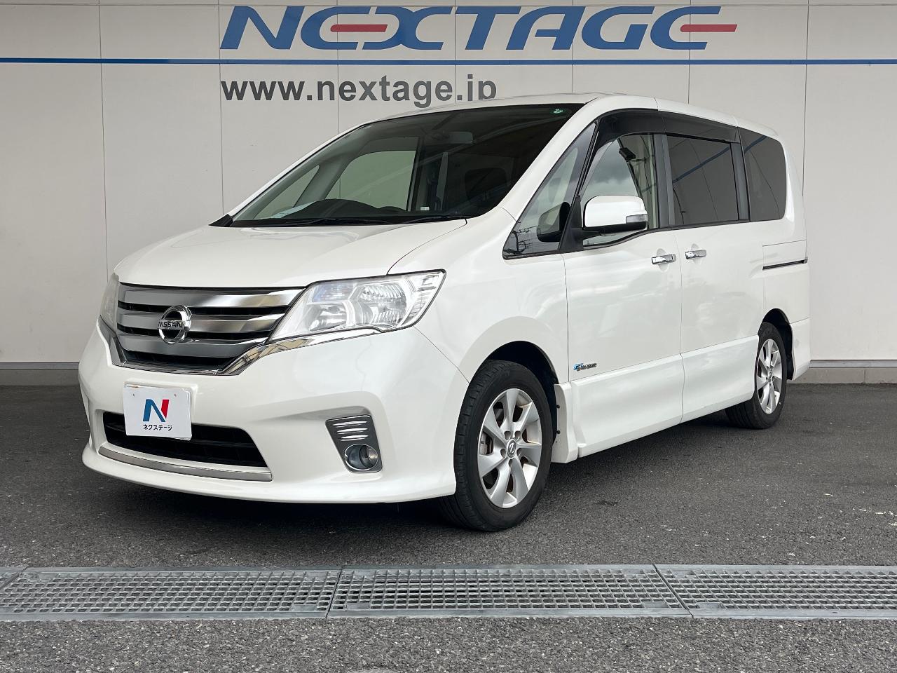 2013 Nissan Serena DAA-HFC26