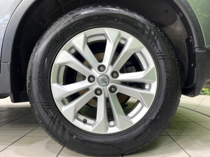 2015 Nissan X-Trail DAA-HNT32 (UW-6a126be7f1403)[13]