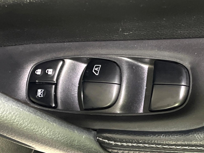 2015 Nissan X-Trail DAA-HNT32 (UW-6a126be7f1403)[17]