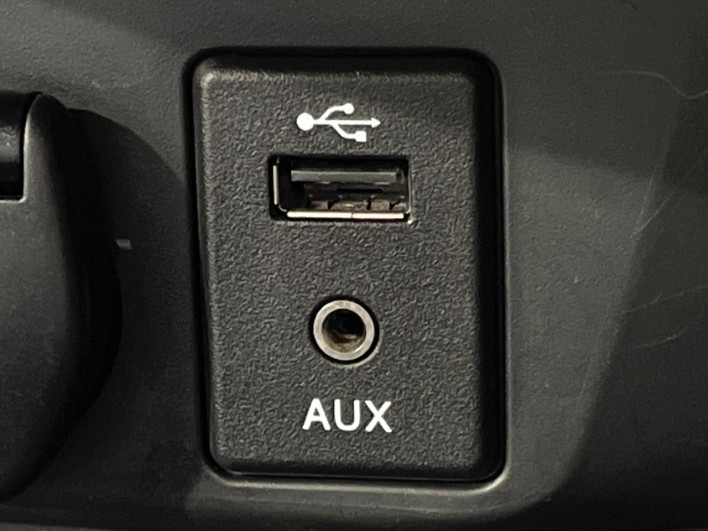 2015 Nissan X-Trail DAA-HNT32 (UW-6a126be7f1403)[29]