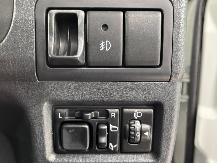 2014 Suzuki Jimny ABA-JB23W (UW-6a126be9ebbb8)[13]