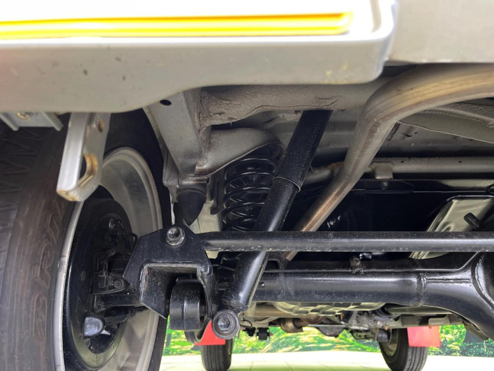 2018 Suzuki Jimny ABA-JB23W (UW-6a126bea62e3a)[22]