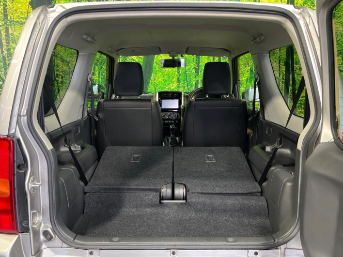 2018 Suzuki Jimny ABA-JB23W (UW-6a126bea62e3a)[25]