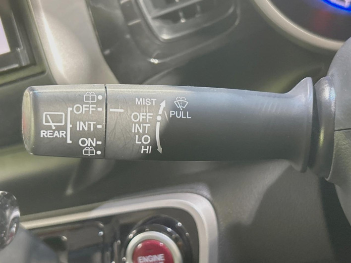 2013 Honda N-BOX CUSTOM DBA-JF1 (UW-6a126bf356087)[29]