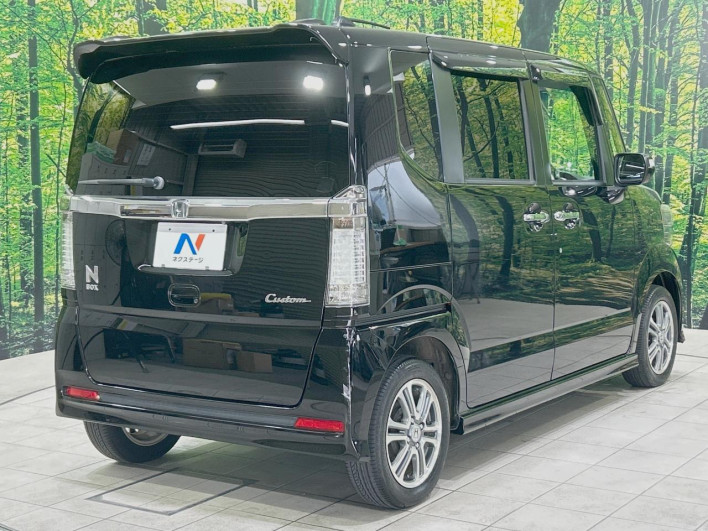 2013 Honda N-BOX CUSTOM DBA-JF1 (UW-6a126bf356087)[25]