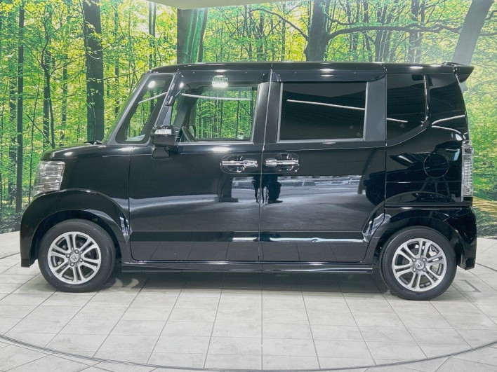 2013 Honda N-BOX CUSTOM DBA-JF1 (UW-6a126bf356087)[6]