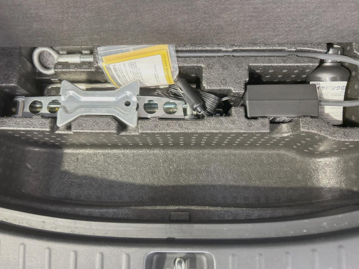 2013 Honda N-BOX CUSTOM DBA-JF1 (UW-6a126bf356087)[13]