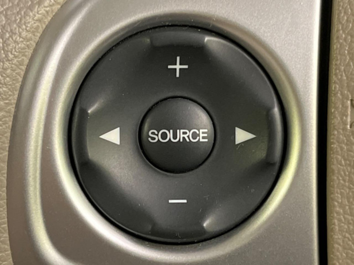 2016 Honda N-BOX DBA-JF1 (UW-6a126bf5c3fec)[15]