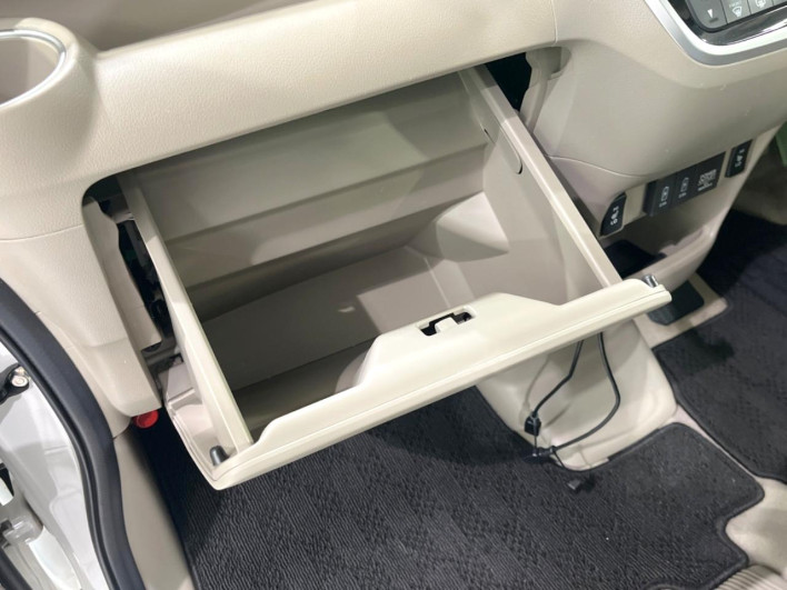 2019 Honda N-BOX Slash DBA-JF1 (UW-6a126bf79b149)[4]
