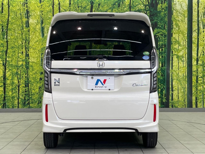 2018 Honda N-BOX CUSTOM DBA-JF3 (UW-6a126bf8a8bc6)[19]